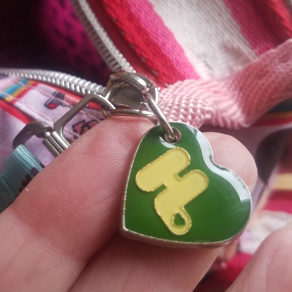 Vintage Harajuku Lovers Pink Graphic Crossbody Shoulder Bag W/ Enameled Charms - Picture 5 of 14